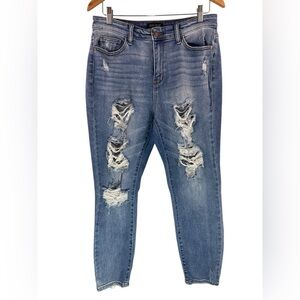 Judy Blue Jeans Women’s Size 9/29 Boyfriend Fit Distressed Ripped Stretch Denim